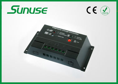 regulador de la carga del regulador del panel solar de 20a 12V 24V PWM con la pantalla LED