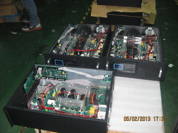 El estante de la serie del castillo del poder monta sube 10kva 220vac para el centro de datos