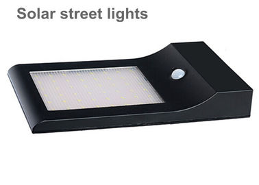 Luz de calle accionada solar de la ciudad del poder más elevado LED 5 vatios con el microprocesador 80-90lm/W de Epistar